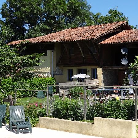 Gîtes Pyrénées Les Trois Montagnes Ganties Extérieur photo